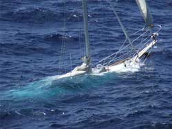 Naufragio de un monocasco