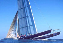 Monomarán contra catamarán